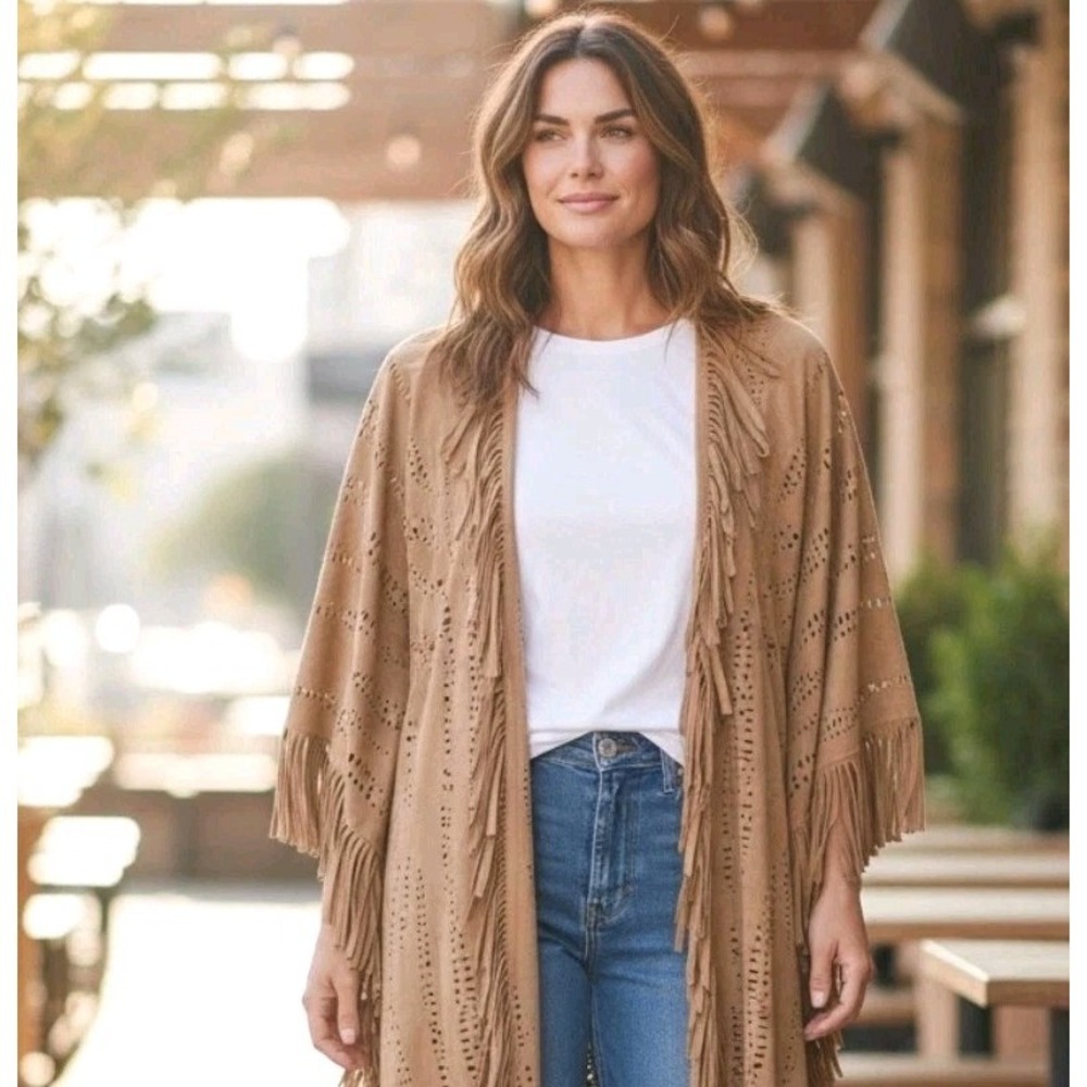 Alberto Makali OS NWT Faux Suede Fringe Camel Poncho Top Ranch Western Cowgirl